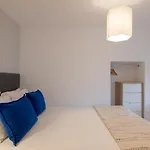 Contemporary Apartment In Chiado 3